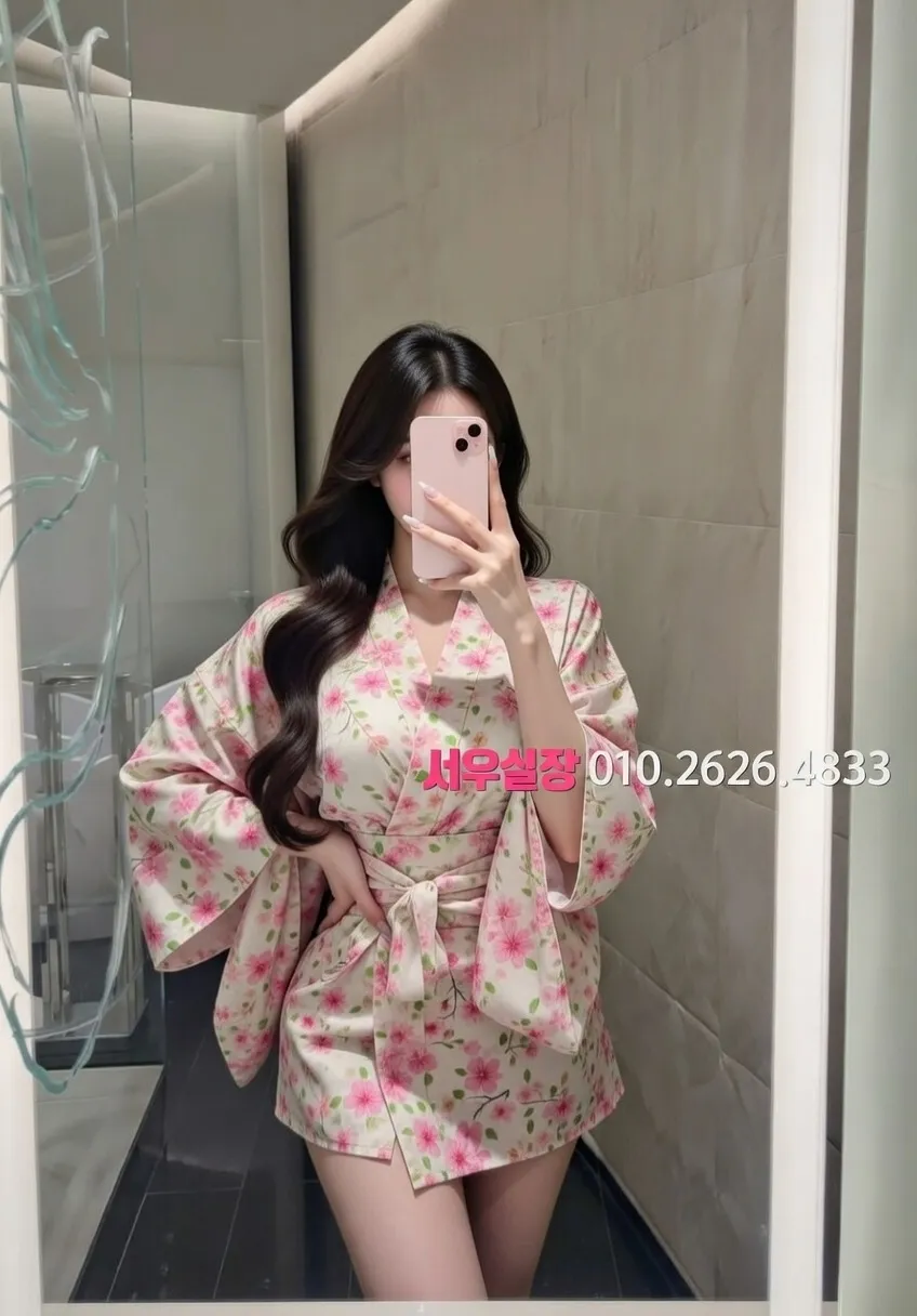 강남 호빠 프리미엄 라인업 17번 프로필